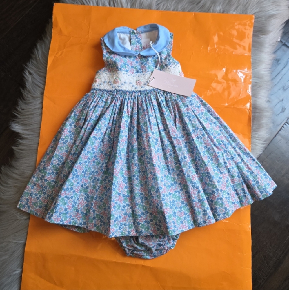 Nwt! Antoinette Paris Baby Girl Smocked Dress